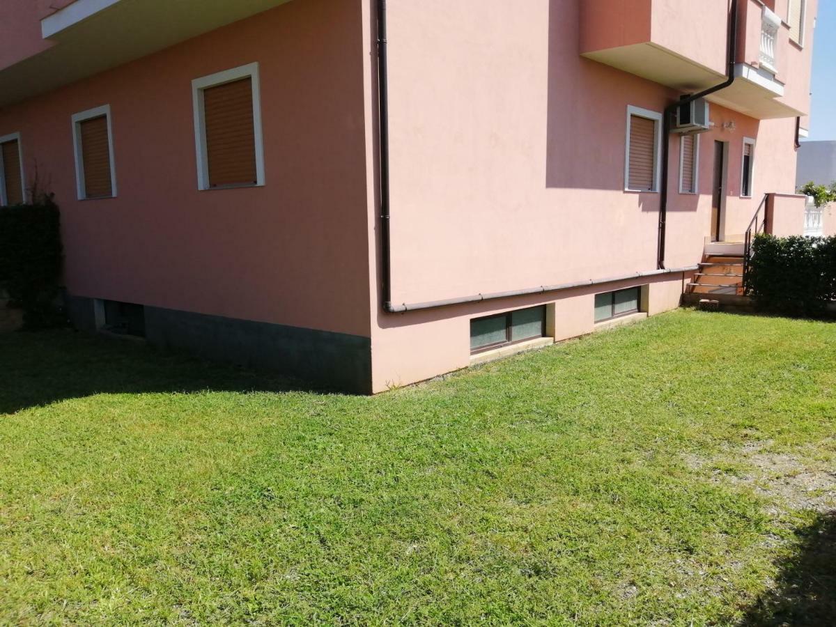 B&B Ginevra Gizzeria Exterior foto